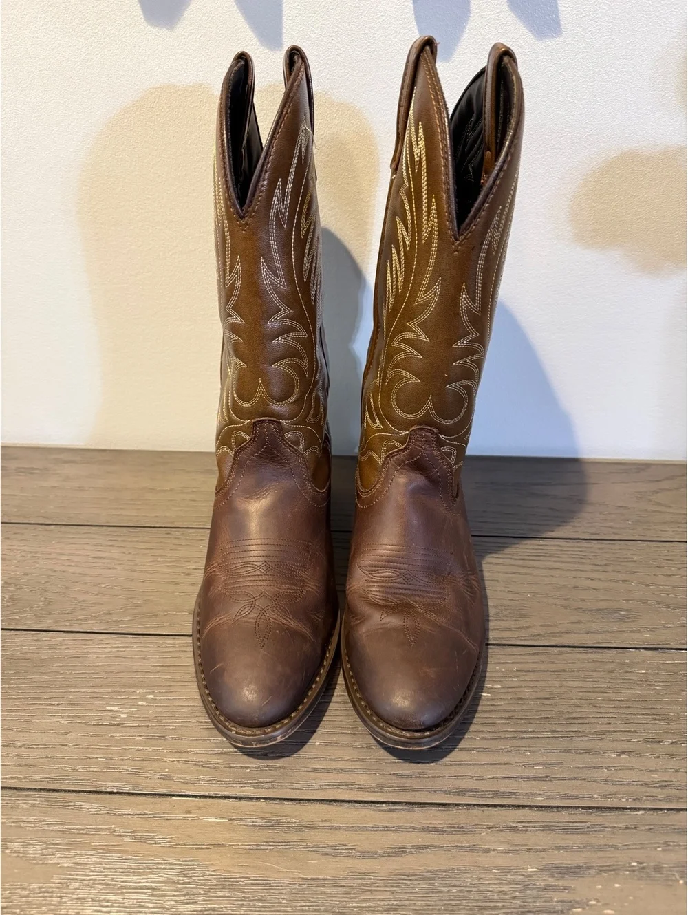 Laredo Women's Brown Leather Cowboy Boots Size 6.5M